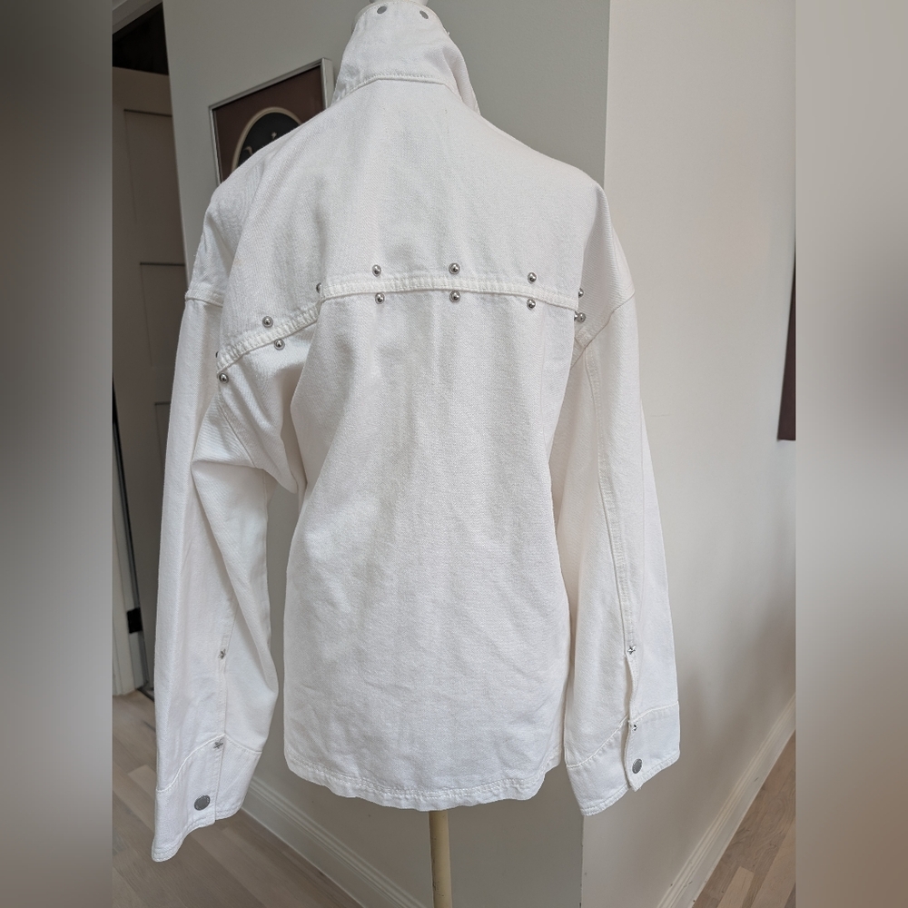 Universal Thread Cream Denim Jacket - Picture 7 of 8
